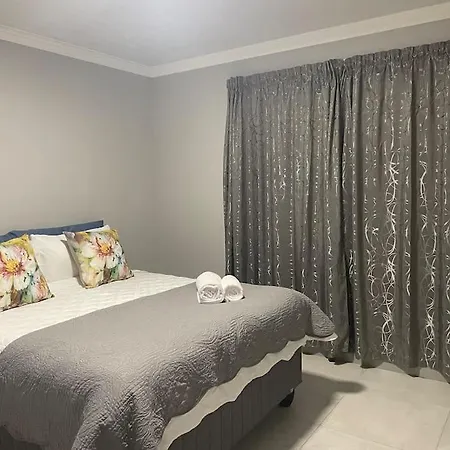 17 On Sleigh Apartment Langebaan Exterior photo